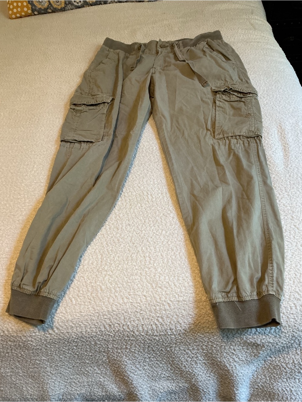 Casual Men's Cargo Jogger Pants in Olive Green